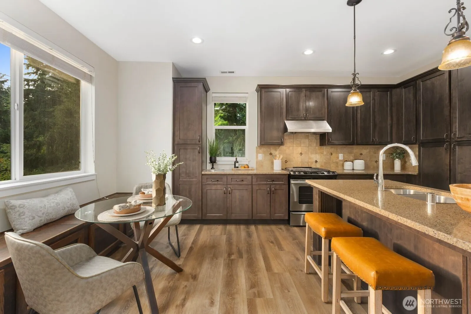 14008 SE 21st Place, Bellevue: photo 6 of 40