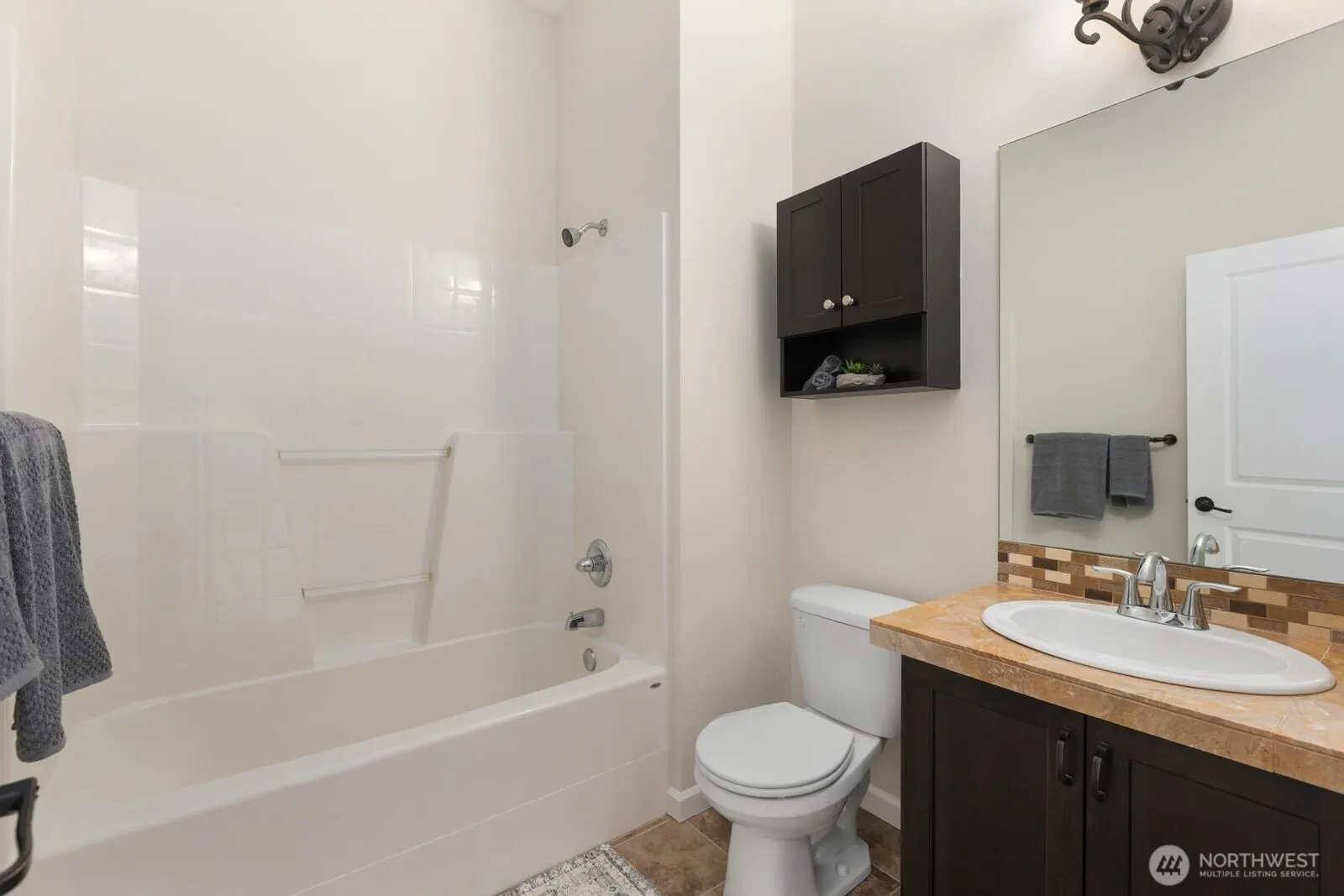 14008 SE 21st Place, Bellevue: photo 26 of 40