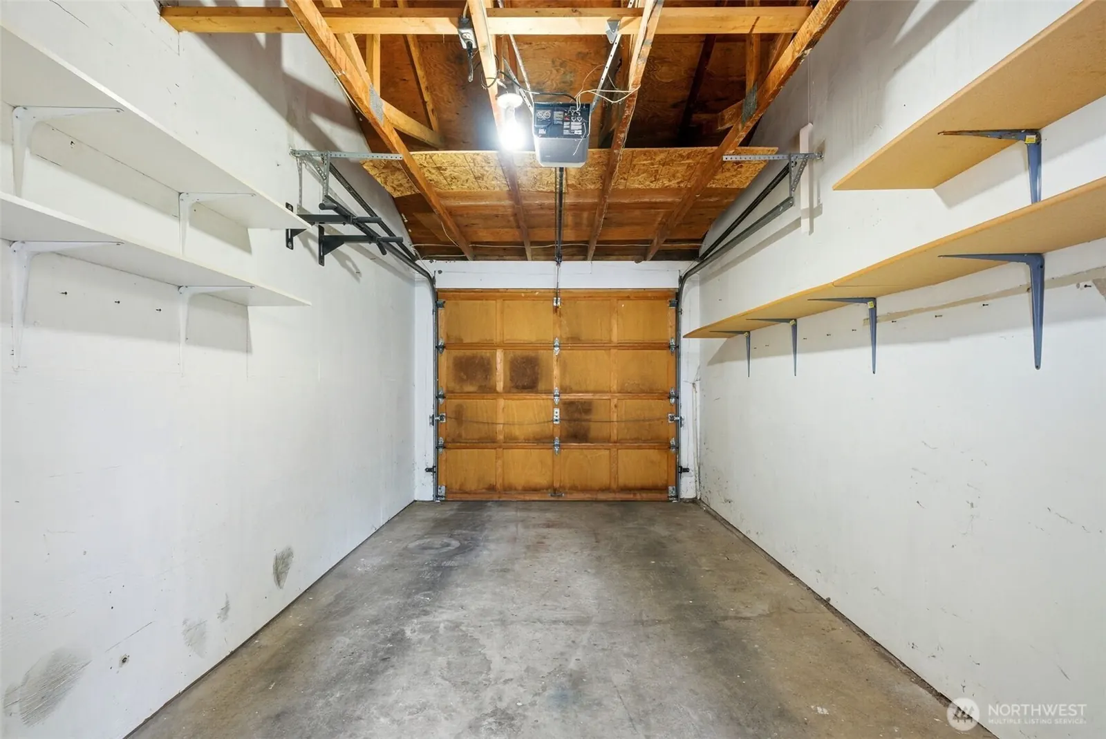 8017 NE 177th Court 504, Kenmore: photo 1 of 20