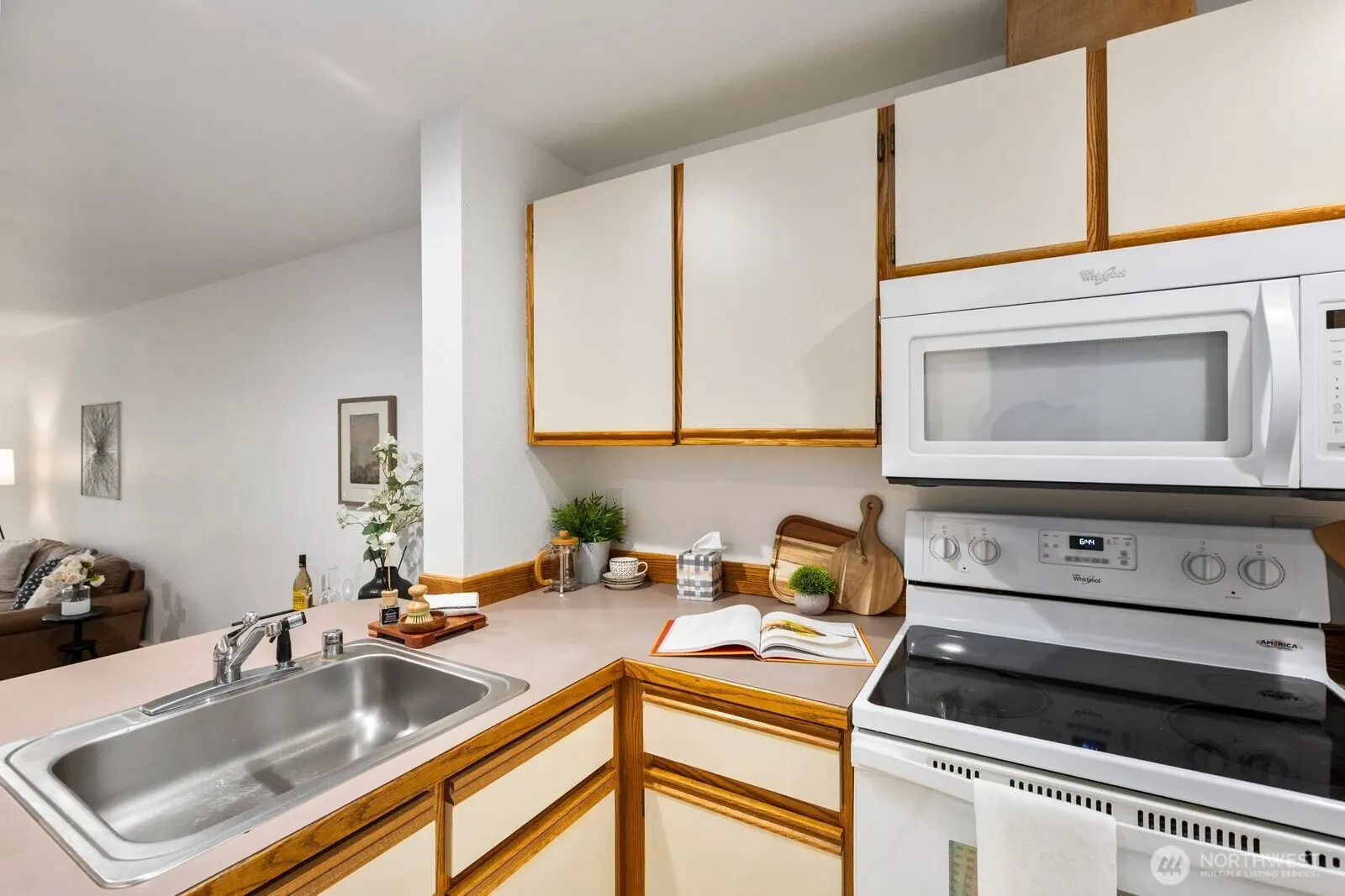 8017 NE 177th Court 504, Kenmore: photo 5 of 20