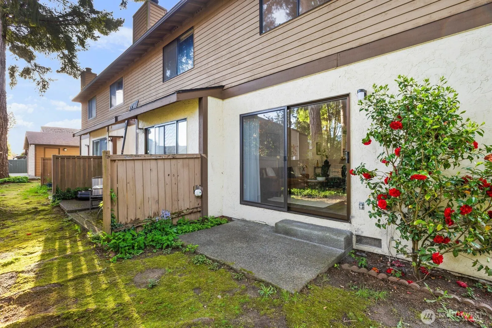 8017 NE 177th Court 504, Kenmore: photo 17 of 20
