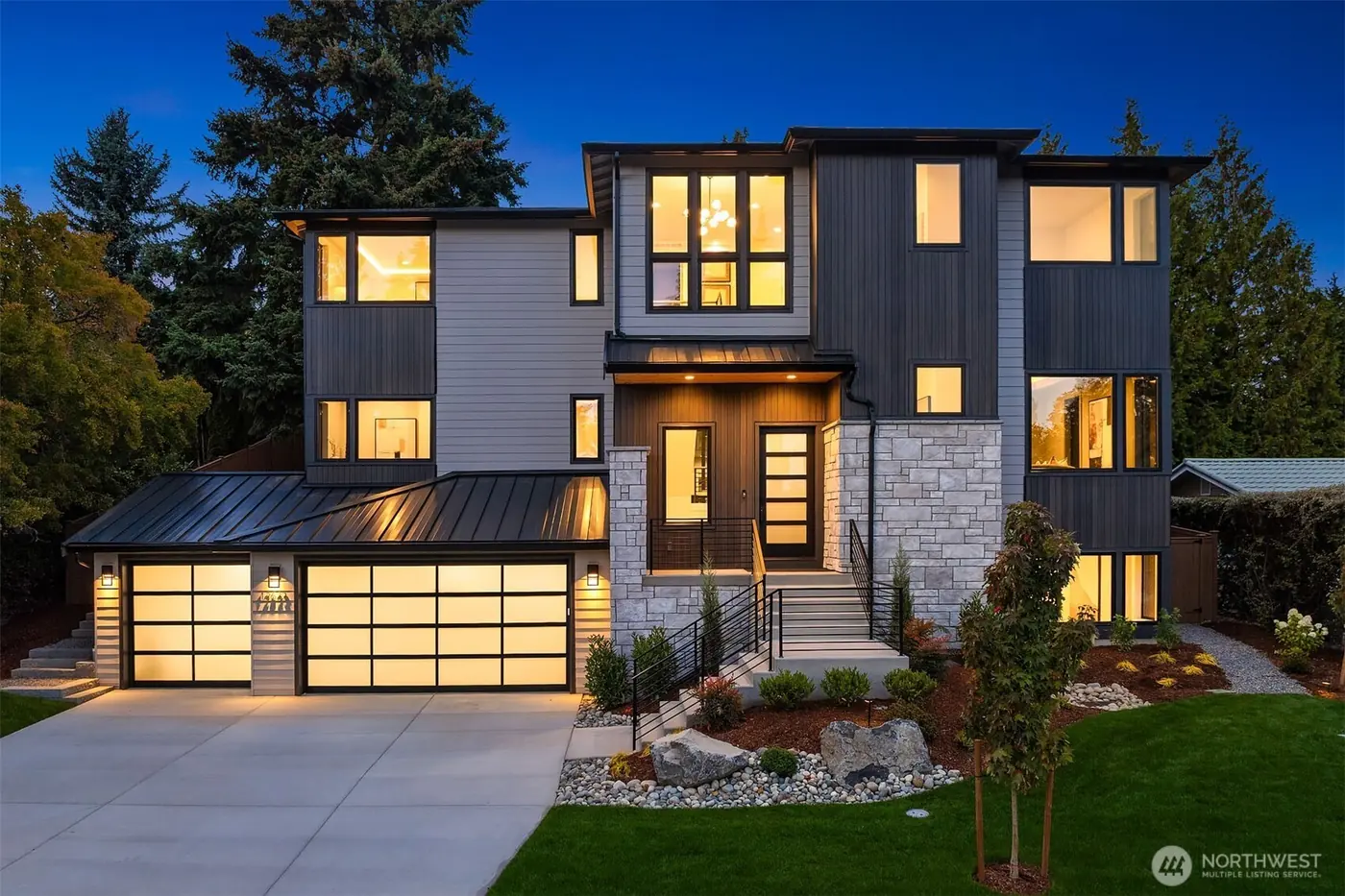 12622 SE 27th Street, Bellevue: photo 2 of 8
