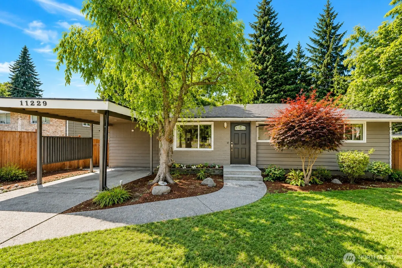 10203 47th Avenue SW B3, Seattle: photo 5 of 8