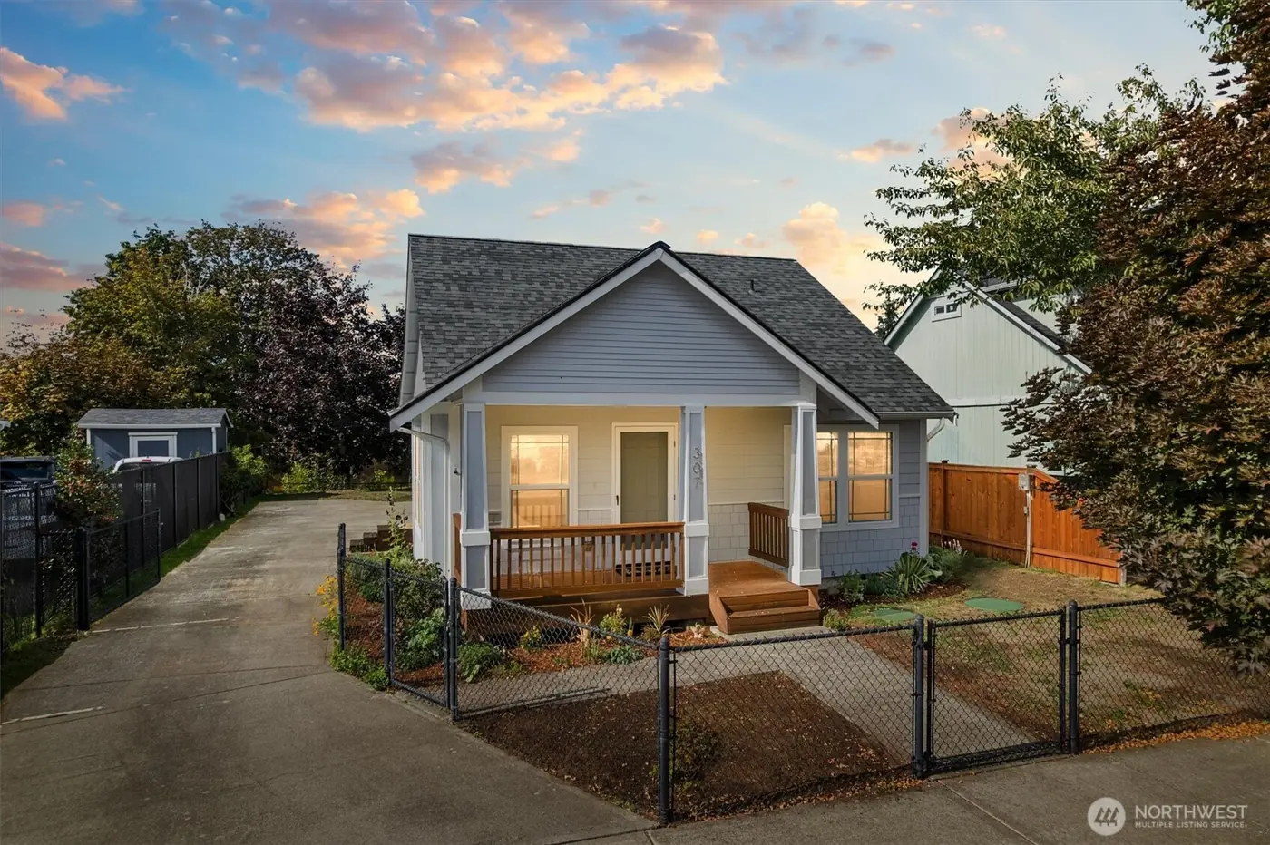 307 Solberg Street NW, Yelm: photo 7 of 8