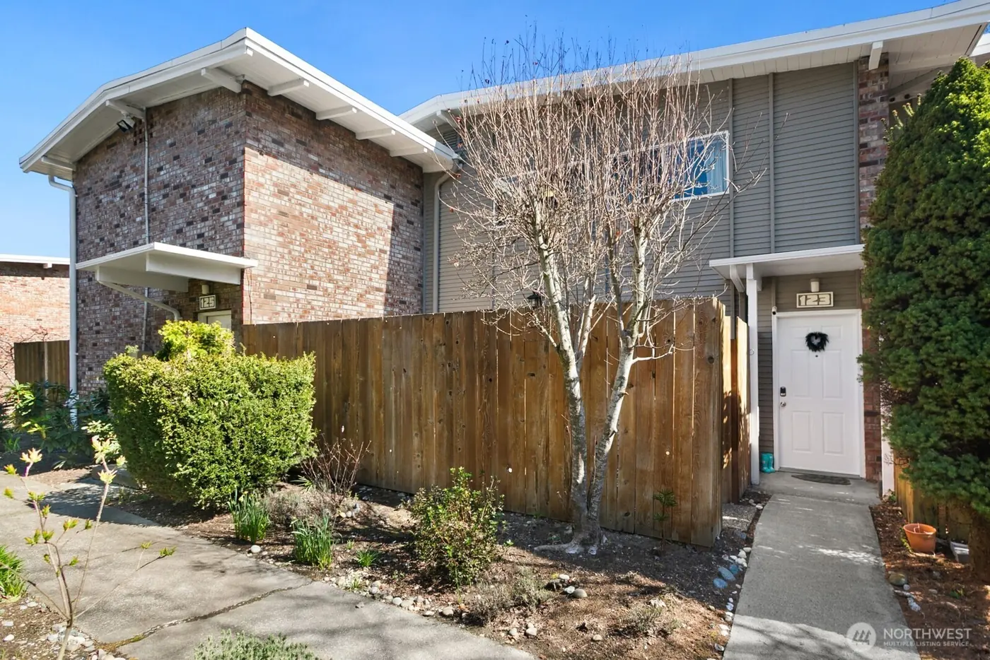 12242 SE 59th Street 123, Bellevue: photo 5 of 8