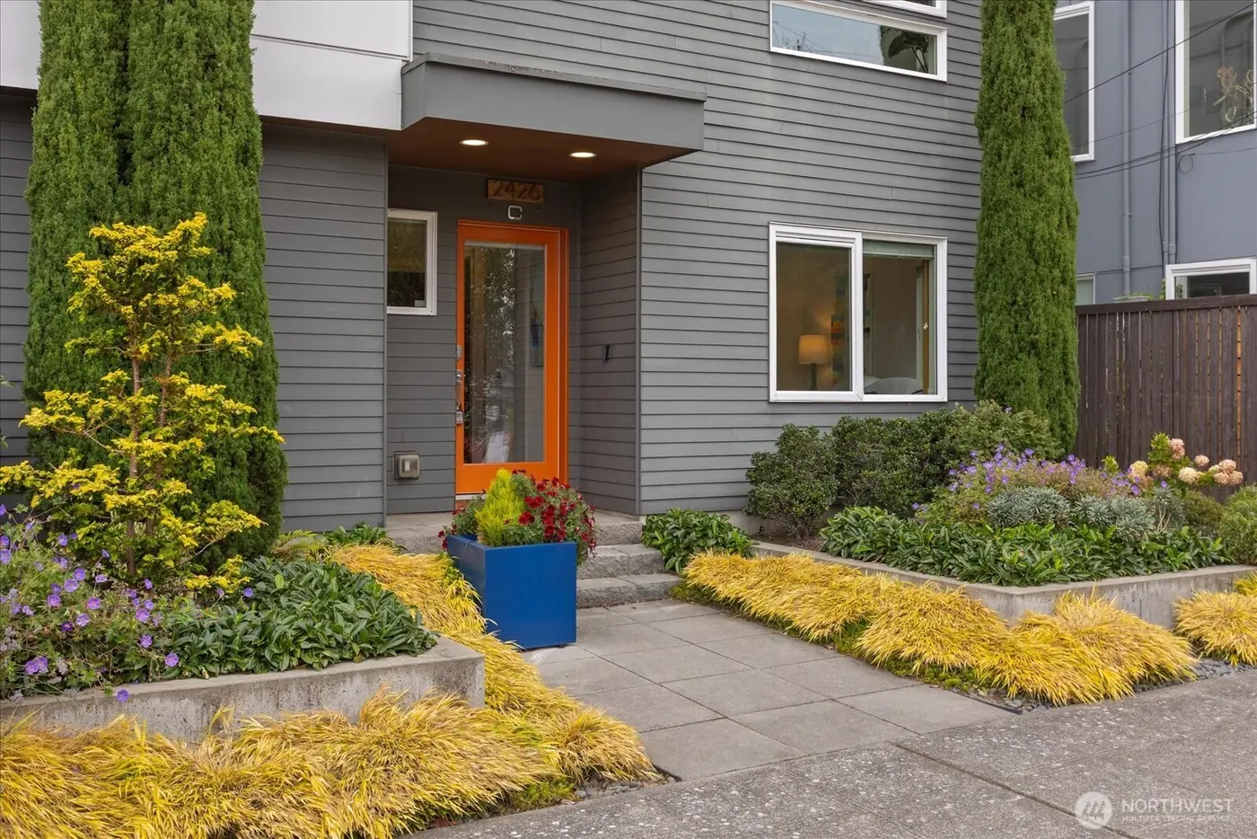 2426 NW 64th Street C, Seattle: photo 1 of 8