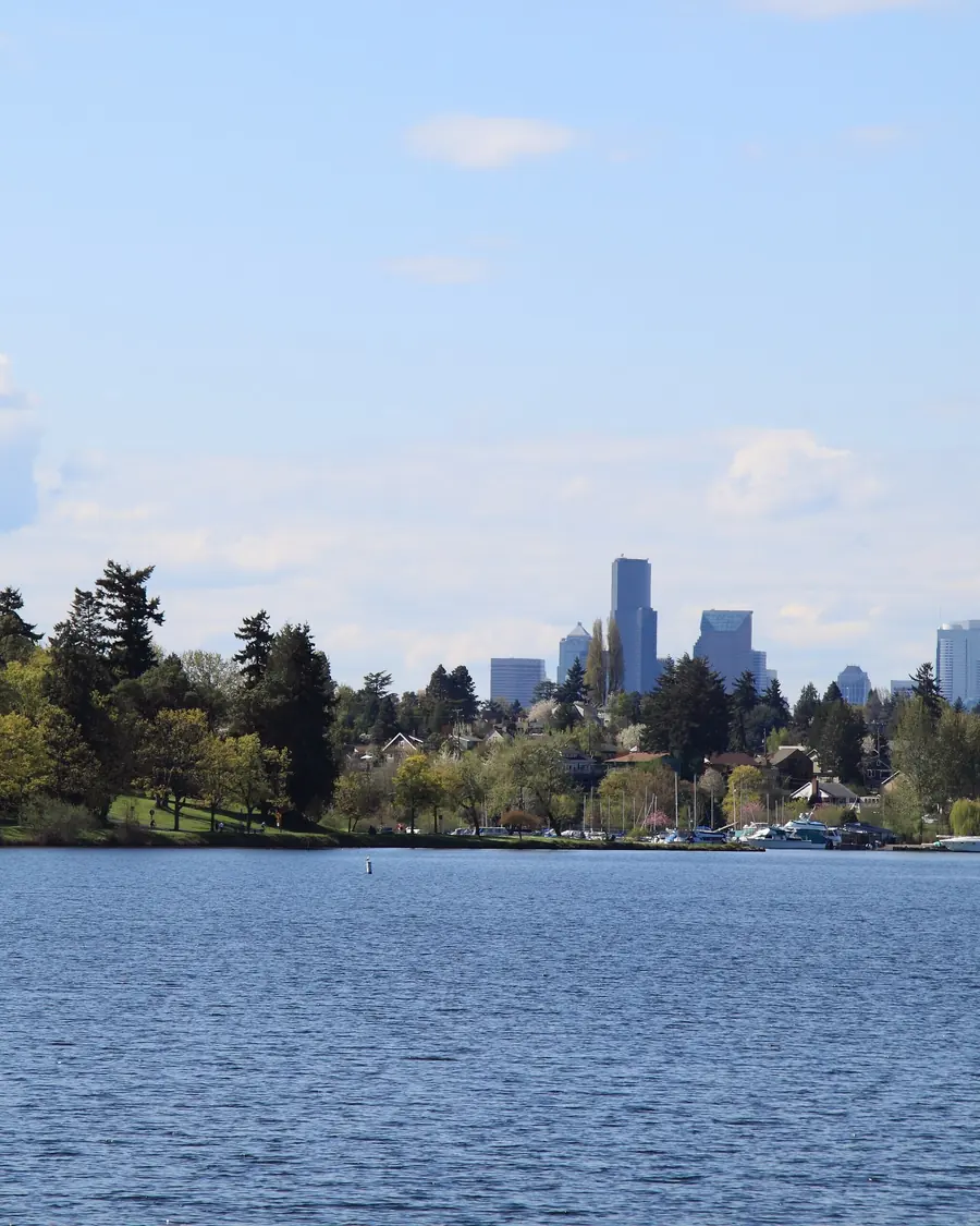 Lake Washington with the Seattle skyline on the far shore